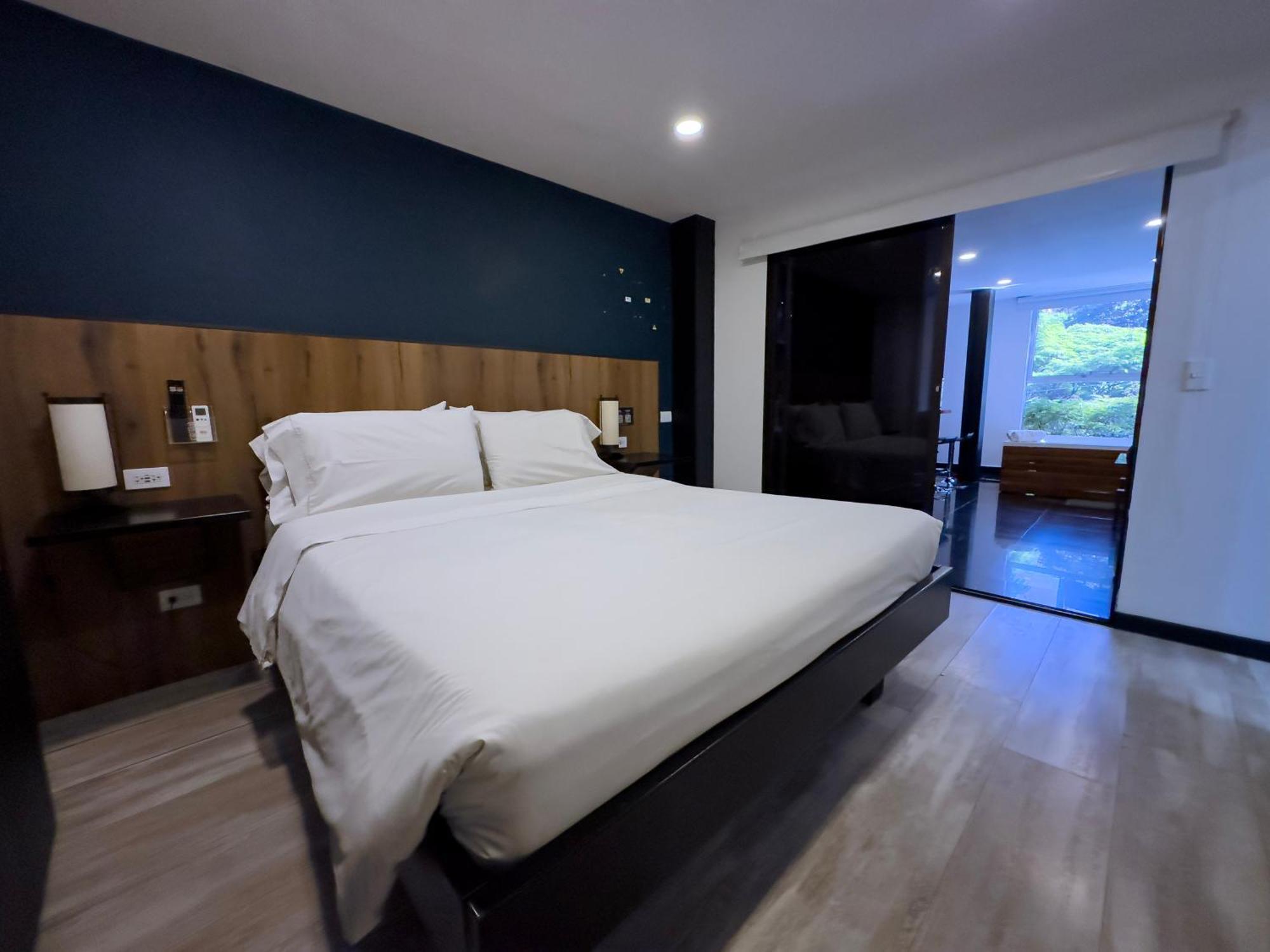 Provenza Lofts Aparthotel Medellin Exterior photo